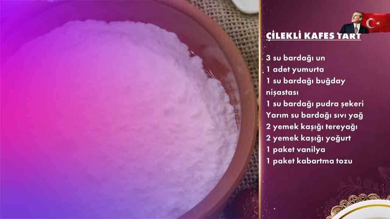 Gelinim Mutfakta Çilekli Kafes Tart Malzemeleri