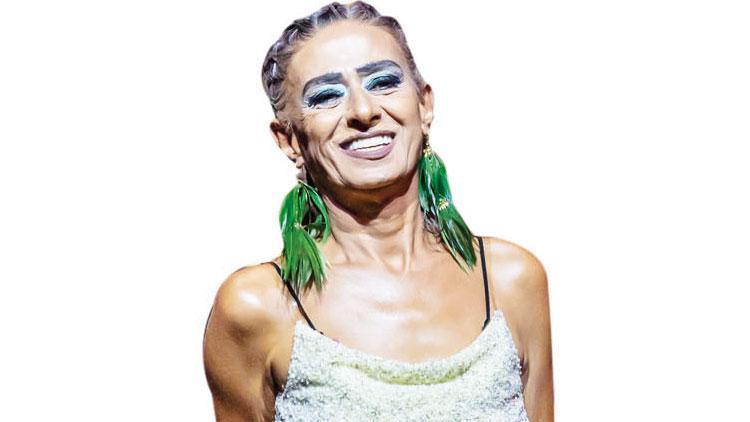 Yıldız Tilbe'nin Yeni İmajı ve Unutulmaz Konser Performansı